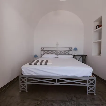 Boreas Stone House * Anafi